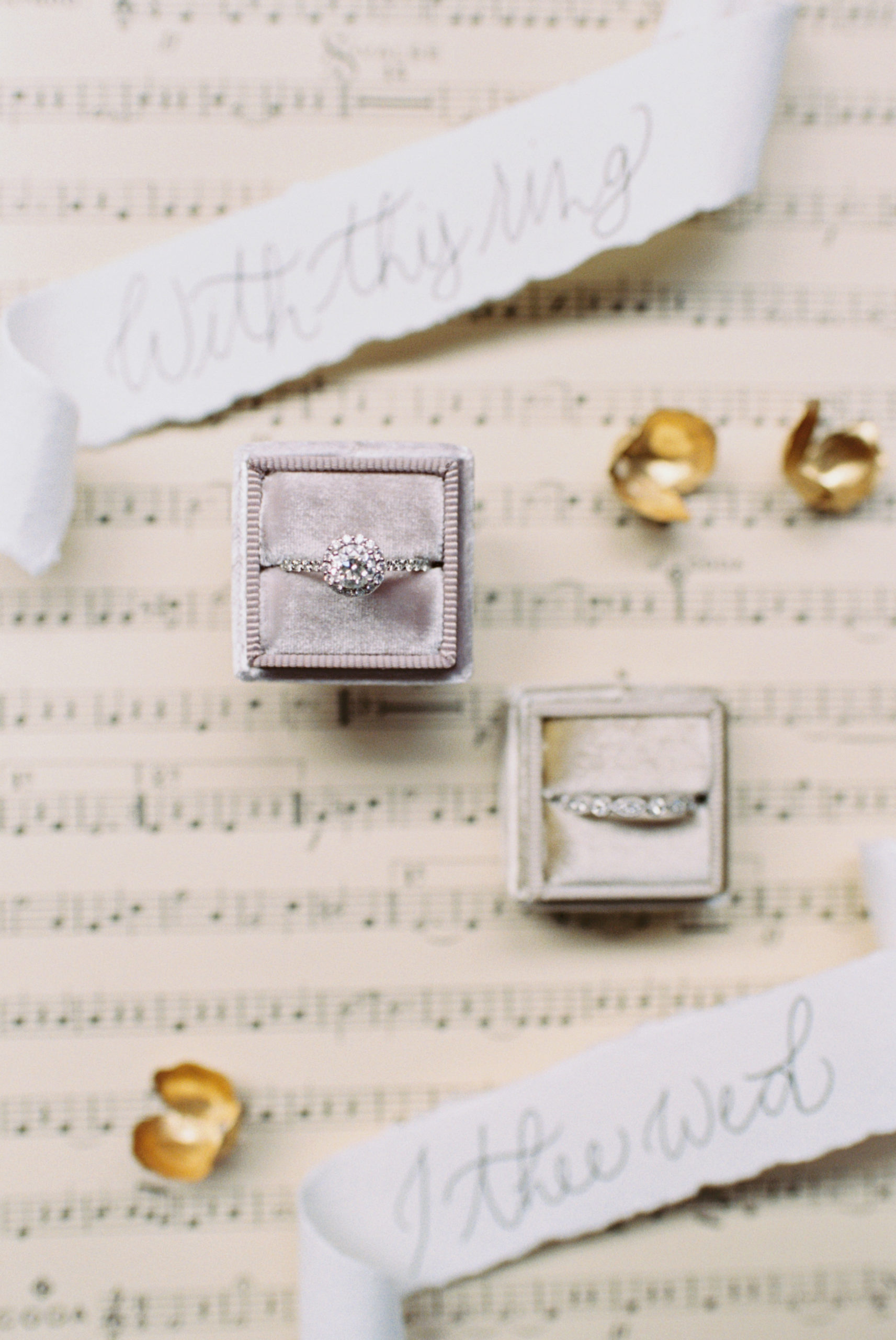 engagement ring care to keep your ring photo ready on your wedding day