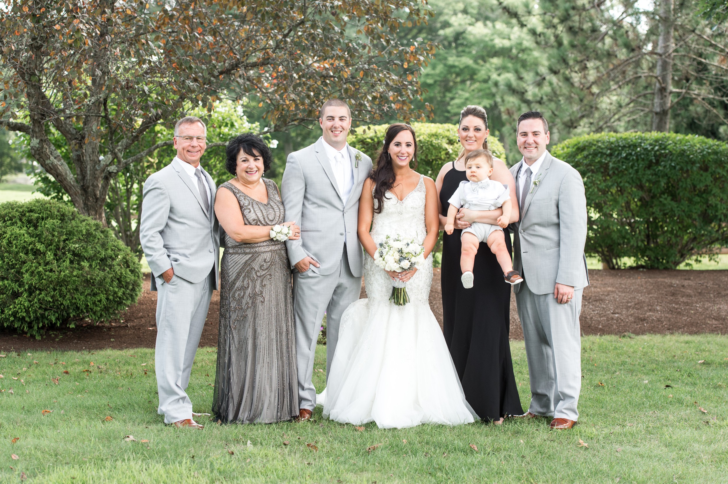 Wedding Planning Family Portraits Made Easy