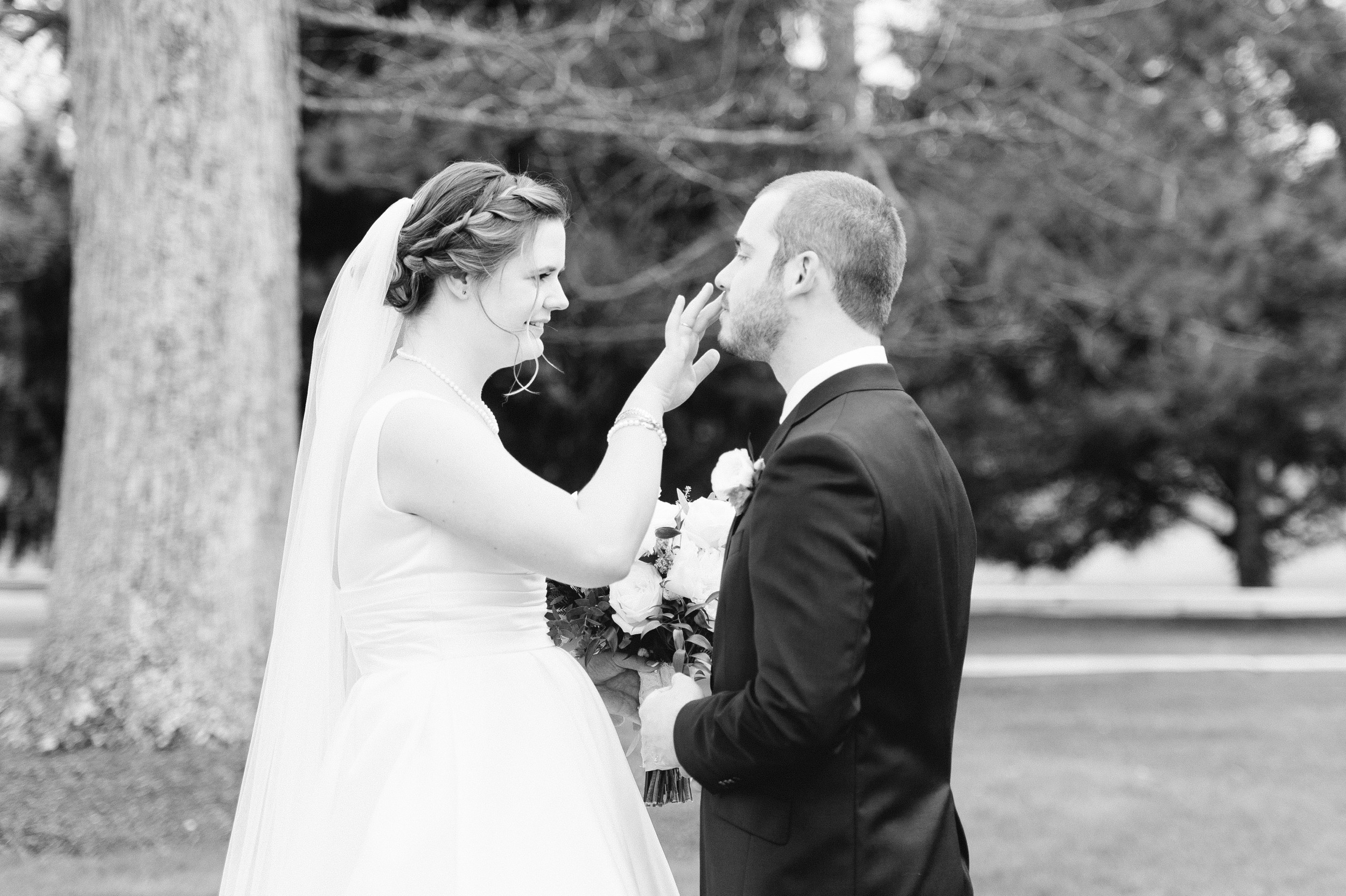 The Villa at Ridder Country Club Spring Wedding | couples wedding portraits black and white