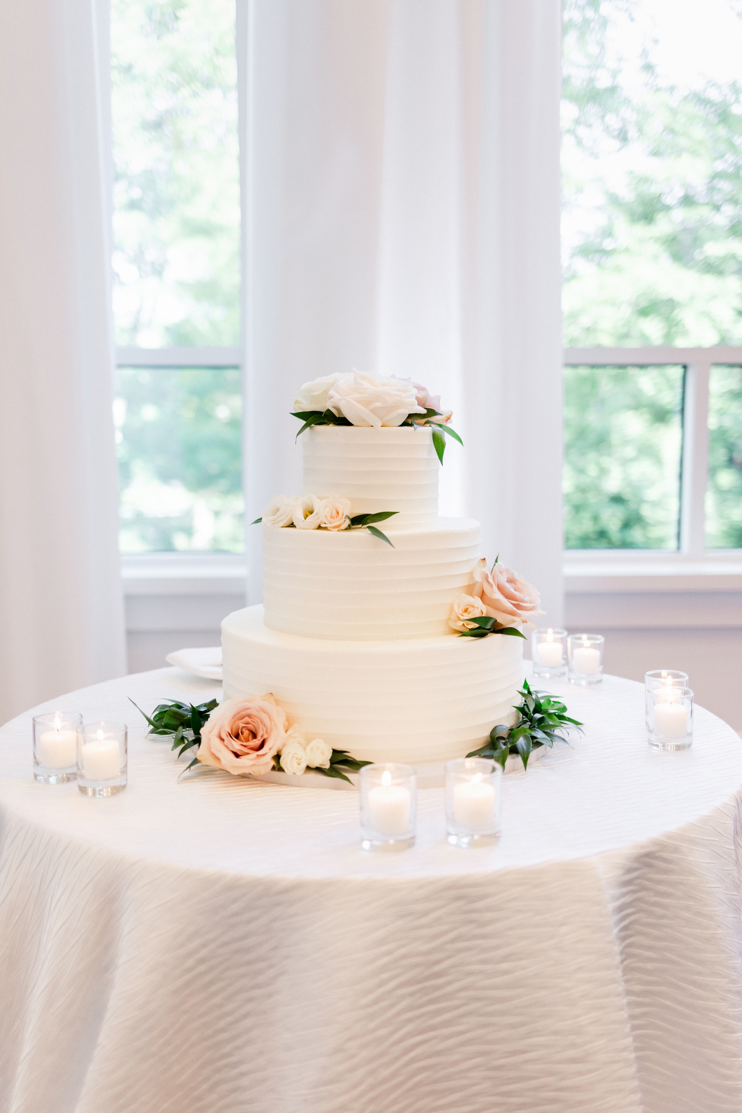 classic textured wedding cake