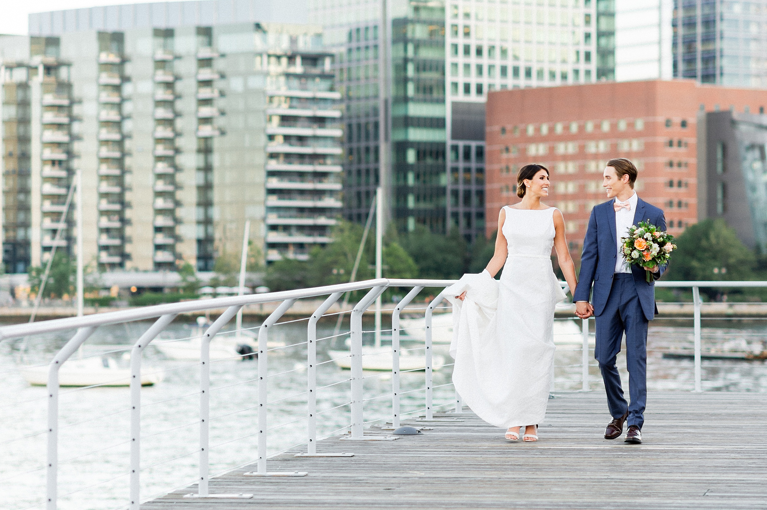 New England Aquarirum wedding inspiration bride and groom preppy chich couple with modern flair in Boston on the water