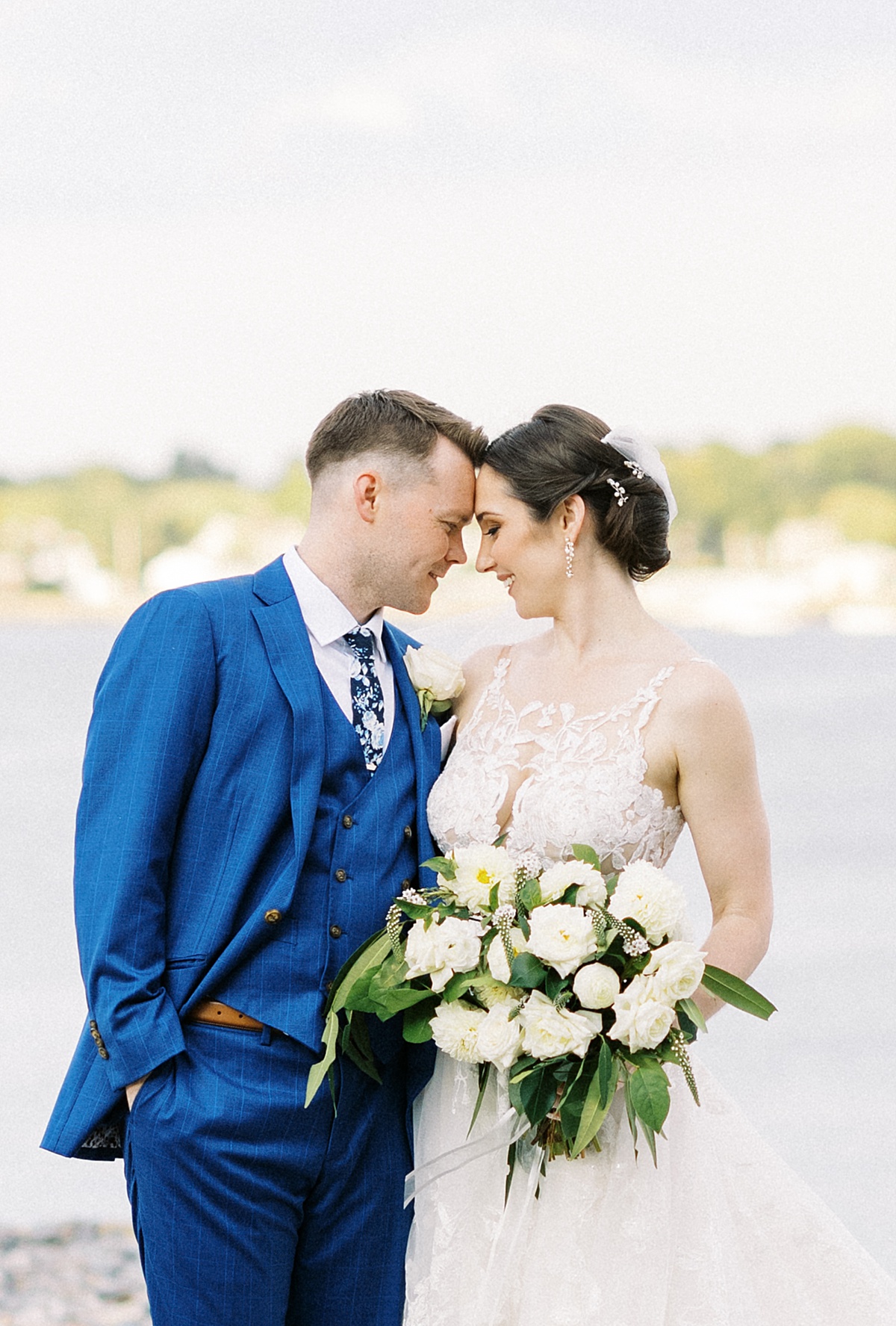 newlywed bride and groom in east coast wedding shot by Lynne Reznick Photography