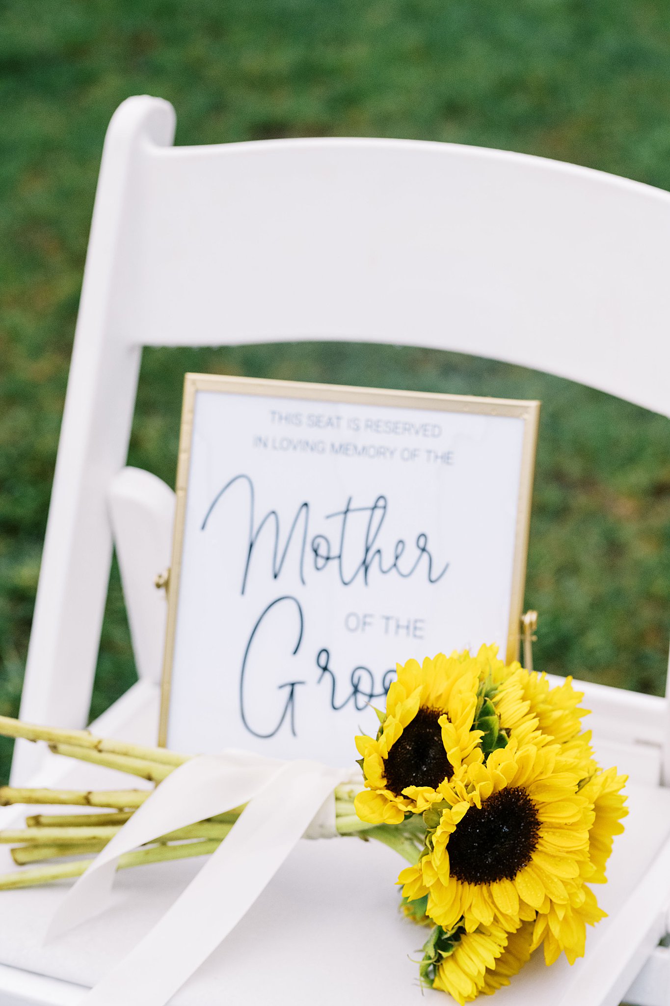 seat saved for groom's mother at Museum of Science ceremony