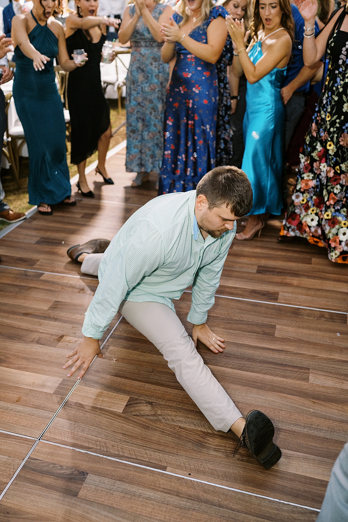 Family and friends dance together for Lynne Reznick Photography
