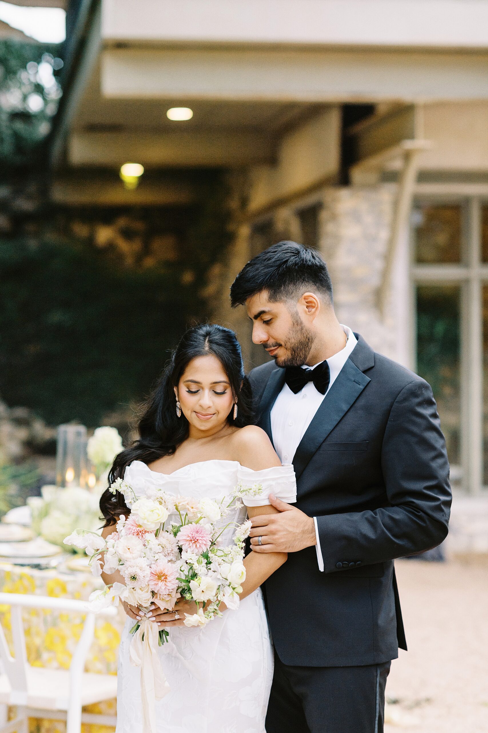 wedding portraits at Villa Antonia