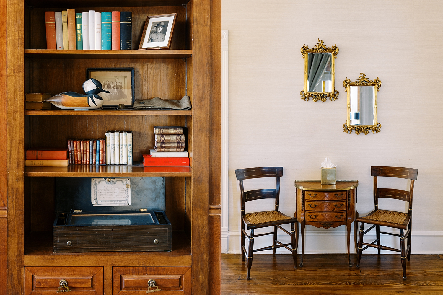 cozy libary corner in historic venue by Austin wedding photographer
